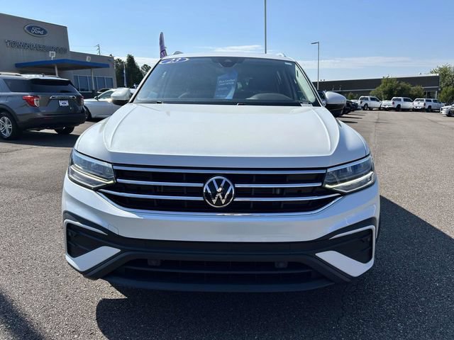 Used 2023 Volkswagen Tiguan SE FWD image 30