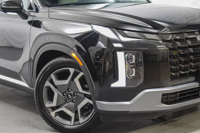 Used 2024 Hyundai Palisade Limited AWD/4WD image 2