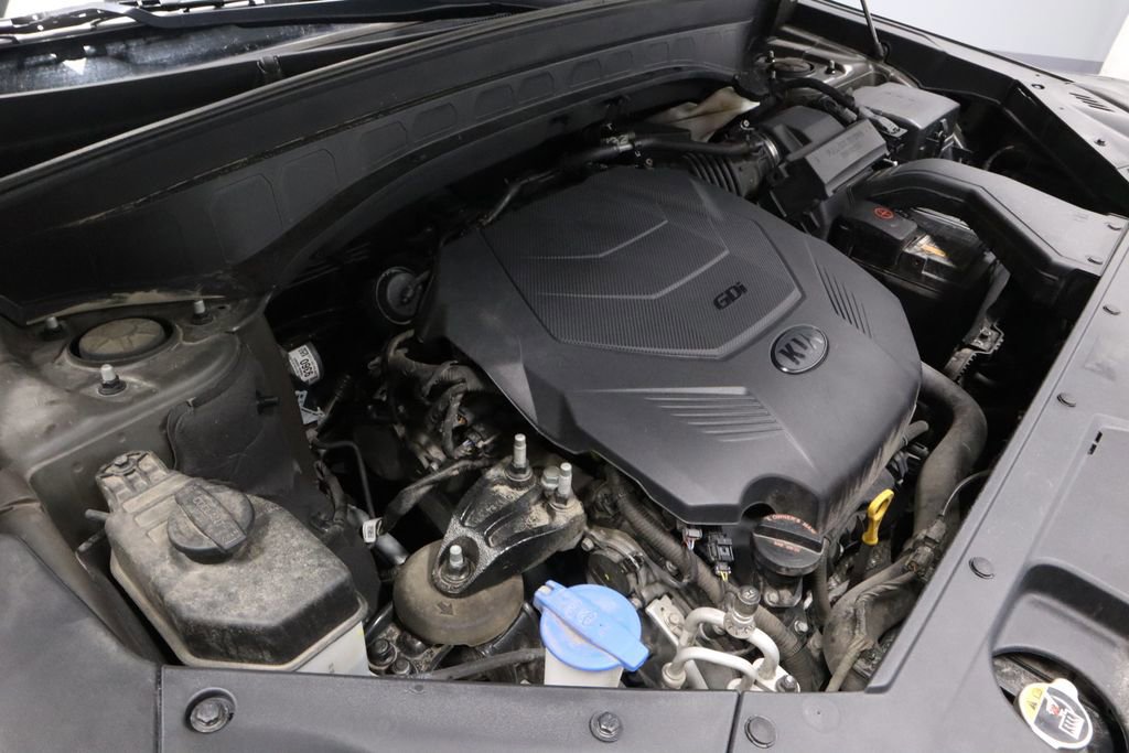Used 2020 Kia Telluride S w/ S 8 Passenger Seating Package image 15