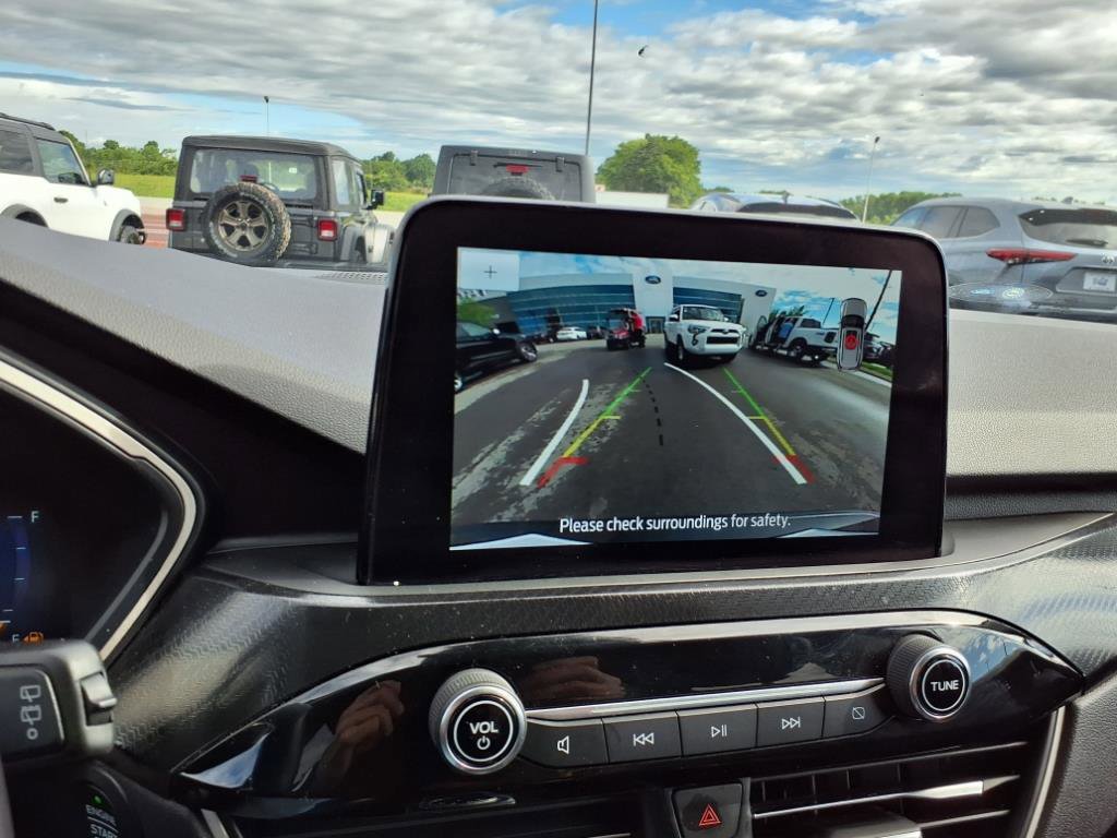 Certified 2022 Ford Escape SEL w/ SEL Stealth AWD Package image 21