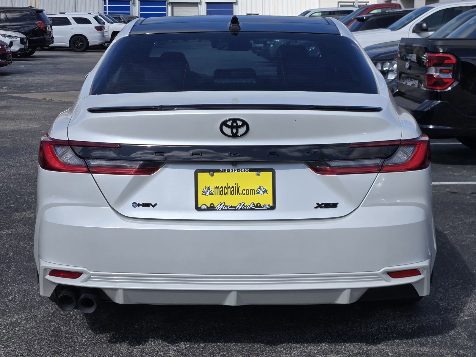 Used 2025 Toyota Camry XSE w/ Premium Package image 3