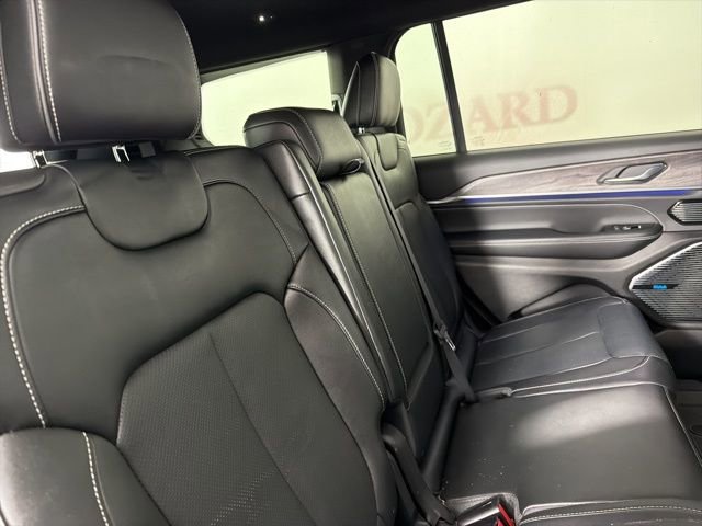 Used 2022 Jeep Grand Cherokee L Overland AWD/4WD image 18