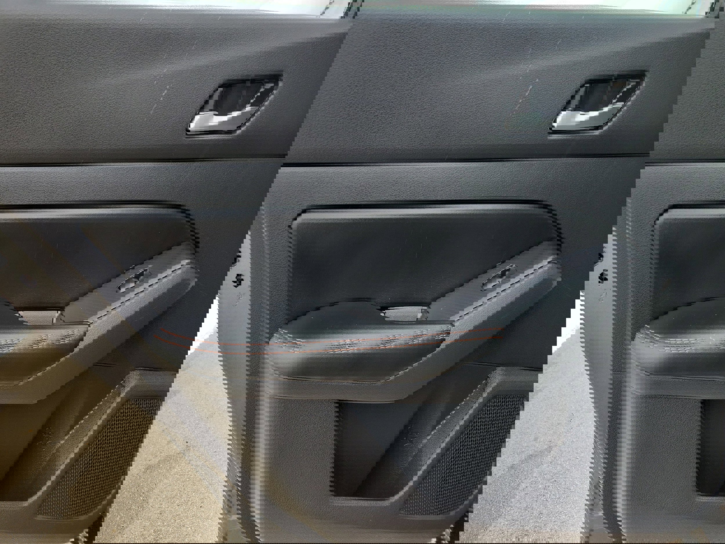 Used 2022 Nissan Altima 2.5 SR w/ Midnight Edition Package image 10