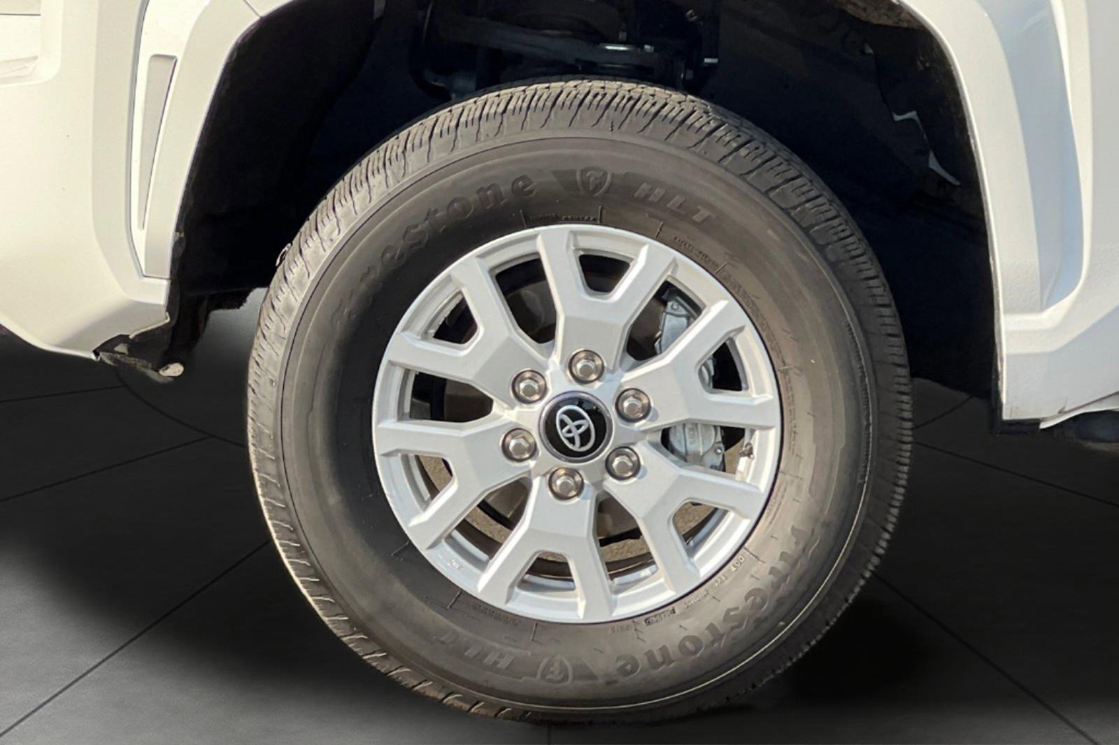 Used 2025 Toyota Tacoma TRD Sport image 29