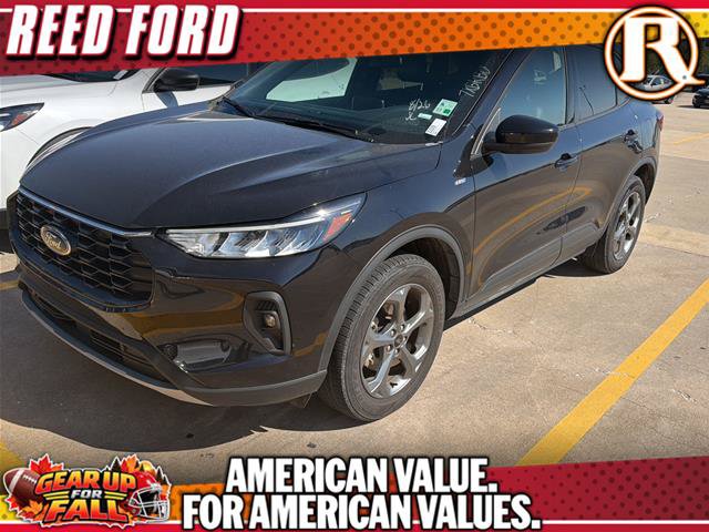 Certified 2025 Ford Escape ST-Line Select AWD/4WD image 1