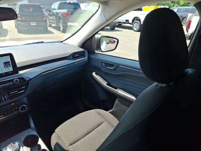 Certified 2025 Ford Escape Active AWD/4WD image 11