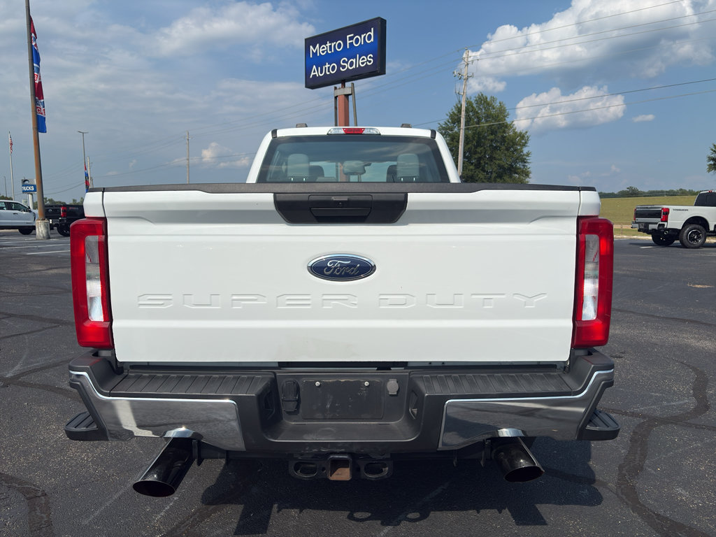 Certified 2024 Ford F350 XL w/ FX4 Off-Road Package AWD/4WD image 6