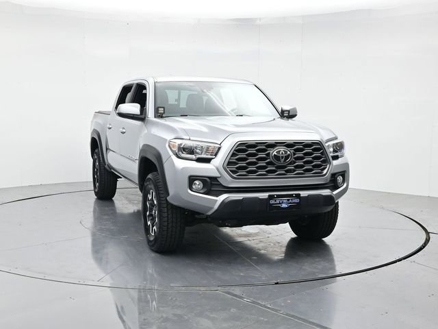 Used 2023 Toyota Tacoma TRD Off-Road w/ Technology Package AWD/4WD image 5