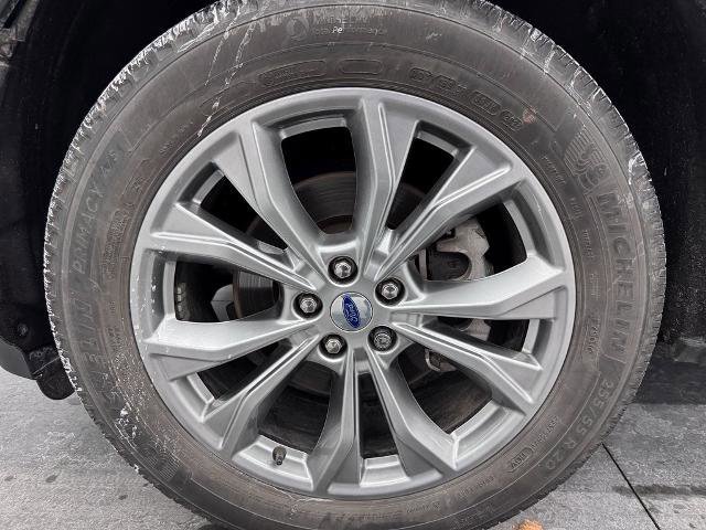 Certified 2023 Ford Explorer XLT w/ Equipment Group 202A image 9