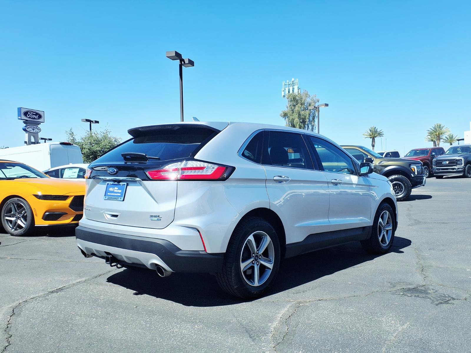 Certified 2019 Ford Edge SEL w/ Equipment Group 201A AWD/4WD image 6