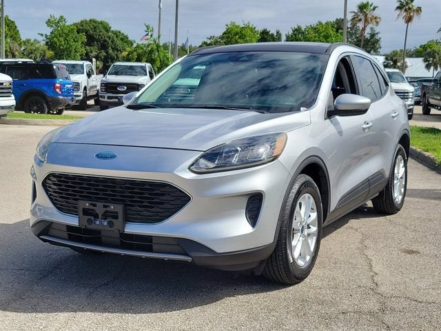 Certified 2020 Ford Escape SE AWD/4WD image 3