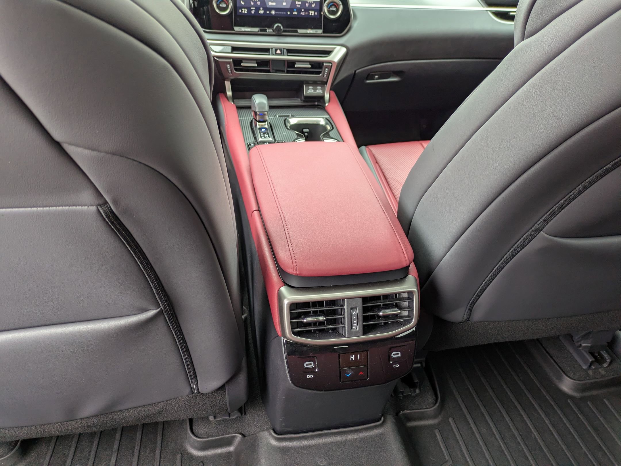 Used 2024 Lexus RX 350 F Sport image 31