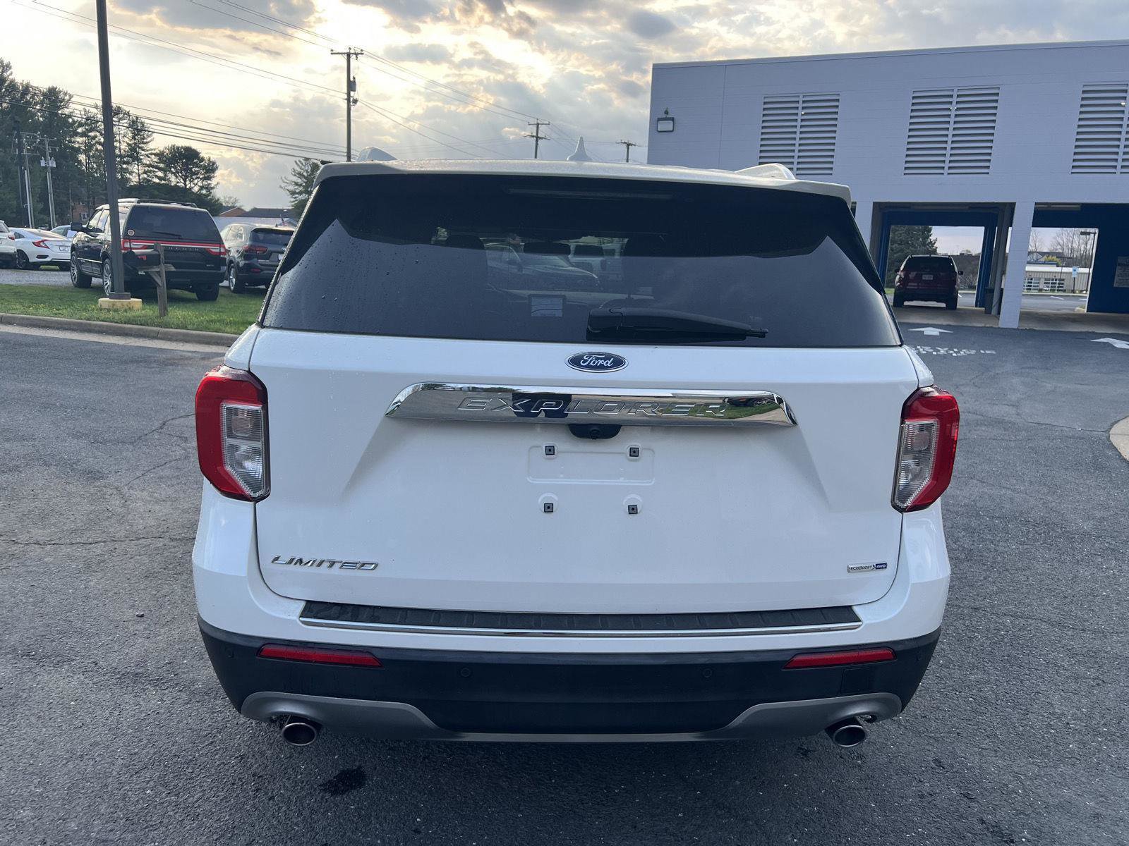 Certified 2020 Ford Explorer Limited image 4