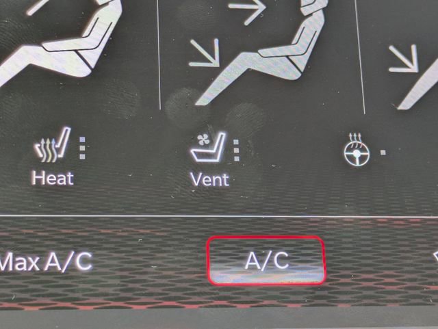 Used 2022 Dodge Durango SRT w/ Black Package image 24