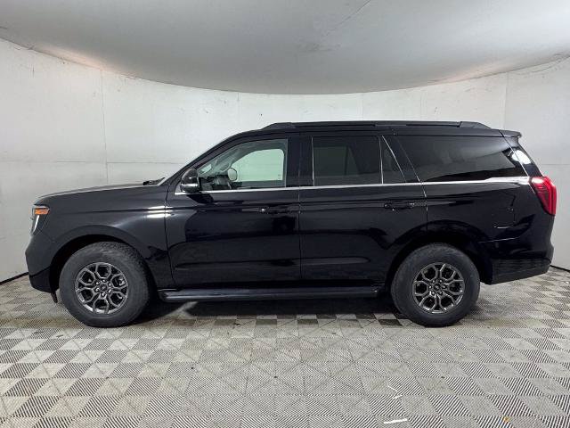 Certified 2026 Ford Expedition Active RWD image 7