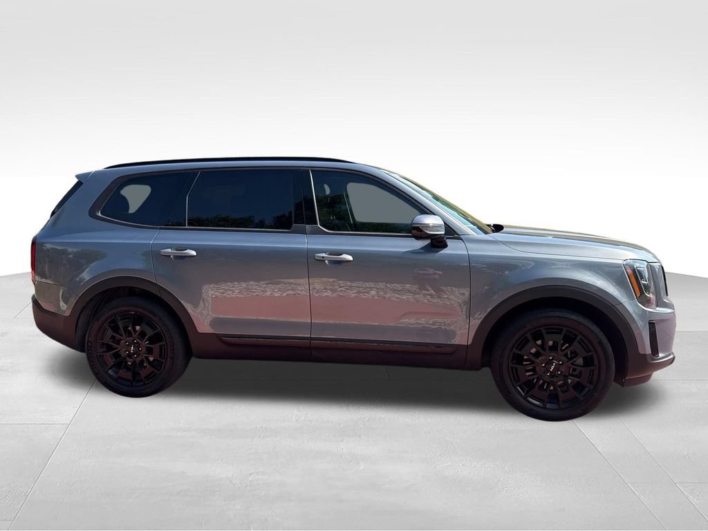 Used 2022 Kia Telluride SX w/ SX Prestige Package AWD/4WD image 11