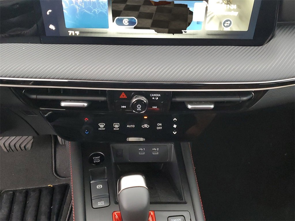 Used 2025 Nissan Kicks SR image 21