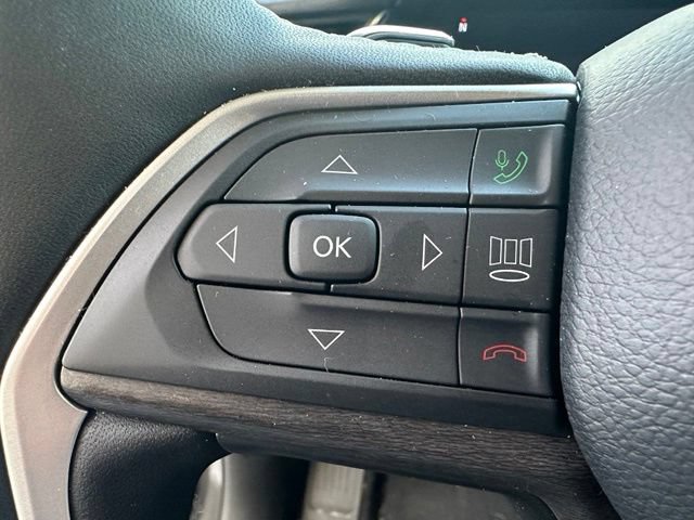 Used 2025 Jeep Grand Cherokee Limited RWD image 23