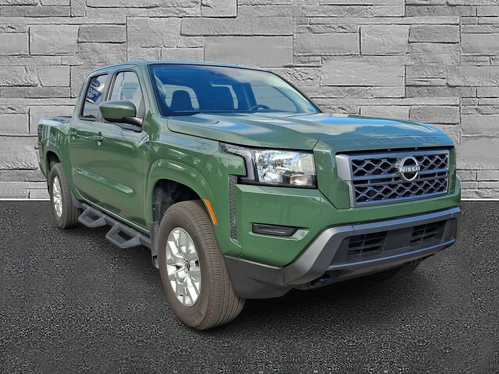 Used 2023 Nissan Frontier SV w/ Tow Package AWD/4WD image 2