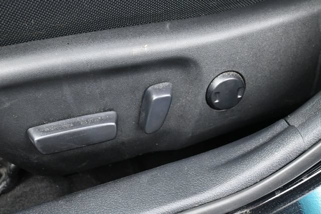Used 2017 Toyota Camry LE FWD image 12