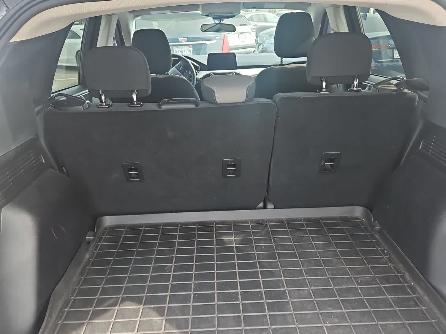 Certified 2021 Ford Escape SE w/ SE Sport Appearance Package image 9