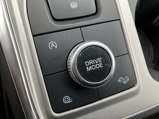 Certified 2023 Ford Explorer XLT w/ Equipment Group 202A image 2