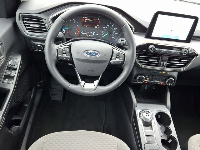 Certified 2022 Ford Escape SE w/ SE Sport Appearance Package image 12