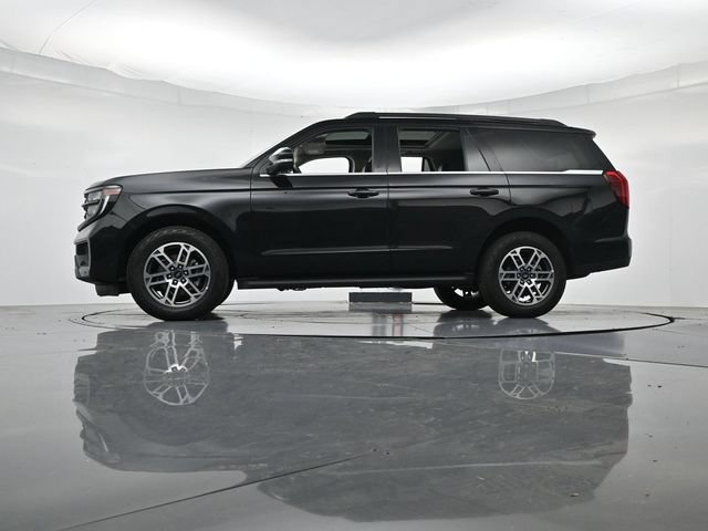 Certified 2025 Ford Expedition Active AWD/4WD image 41