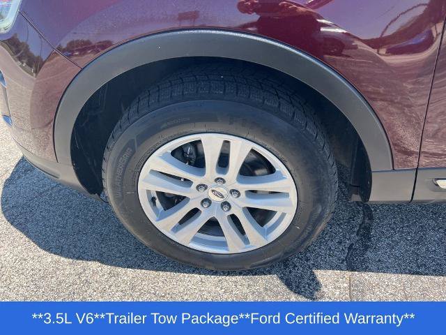 Certified 2018 Ford Explorer XLT w/ Equipment Group 202A AWD/4WD image 29