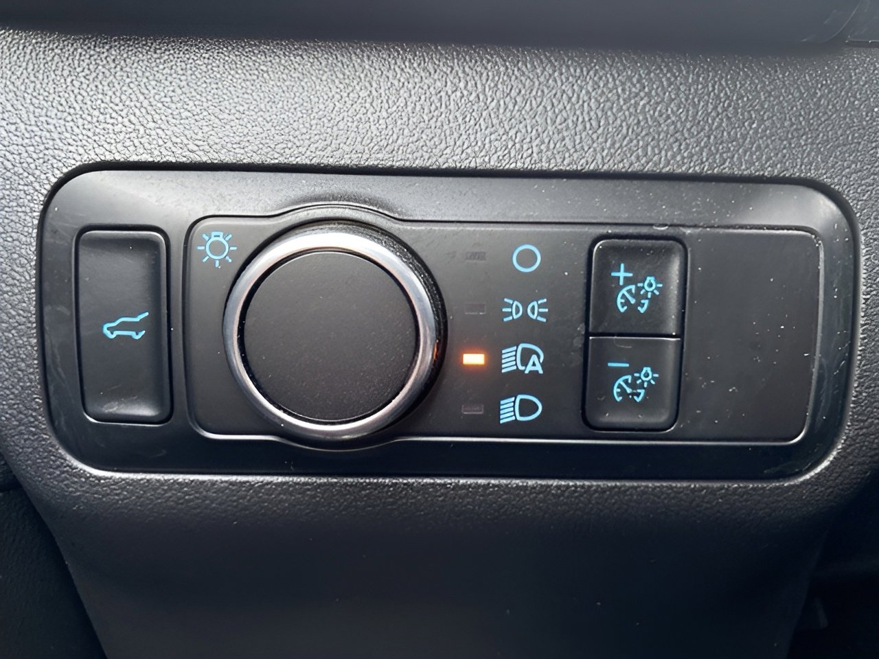 Certified 2023 Ford Escape Active w/ Tech Pack #2 image 16