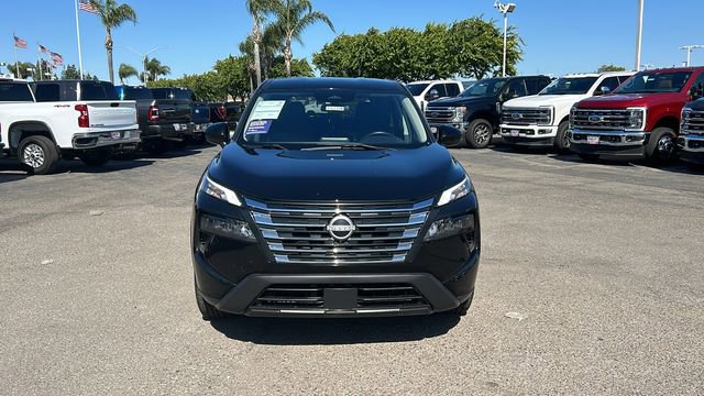 Used 2024 Nissan Rogue SV AWD/4WD image 9