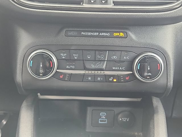 Certified 2023 Ford Escape ST-Line AWD/4WD image 18