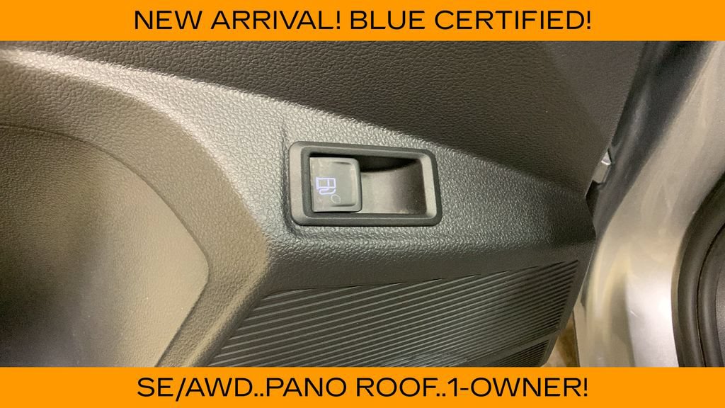 Used 2022 Volkswagen Taos SE w/ Panoramic Sunroof Package FWD image 29