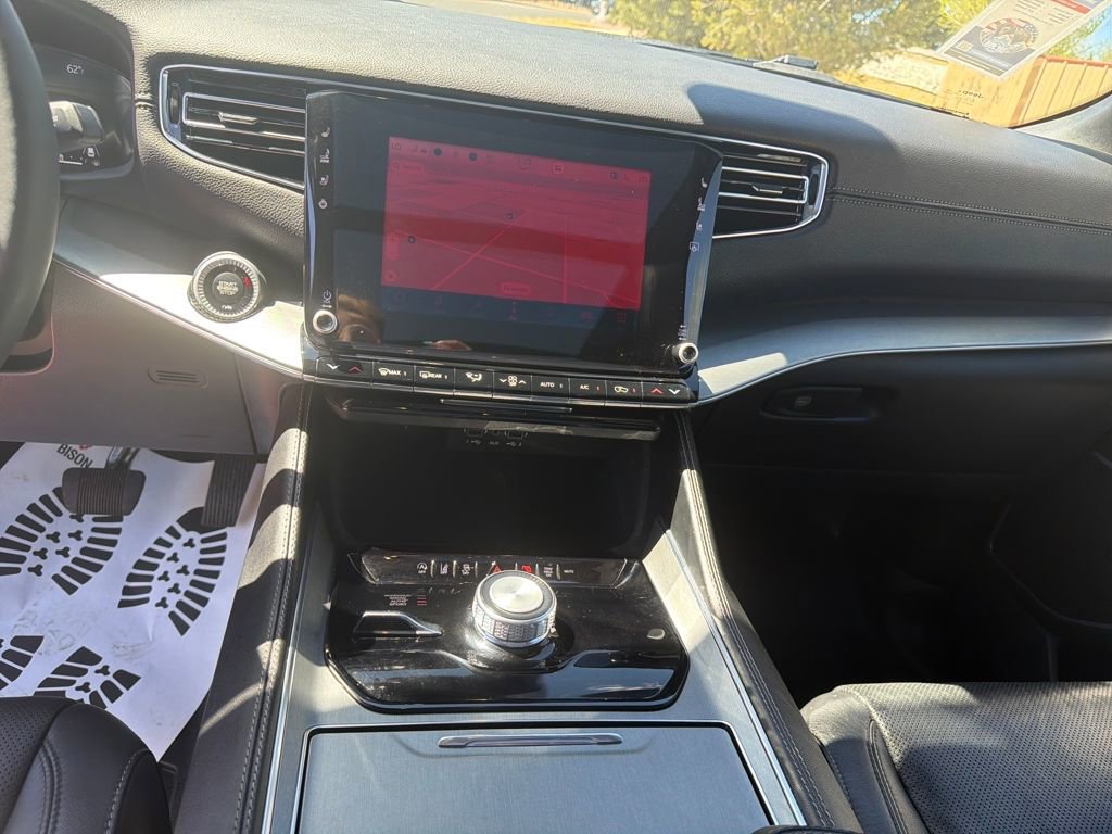 Used 2023 Jeep Wagoneer Series II image 17