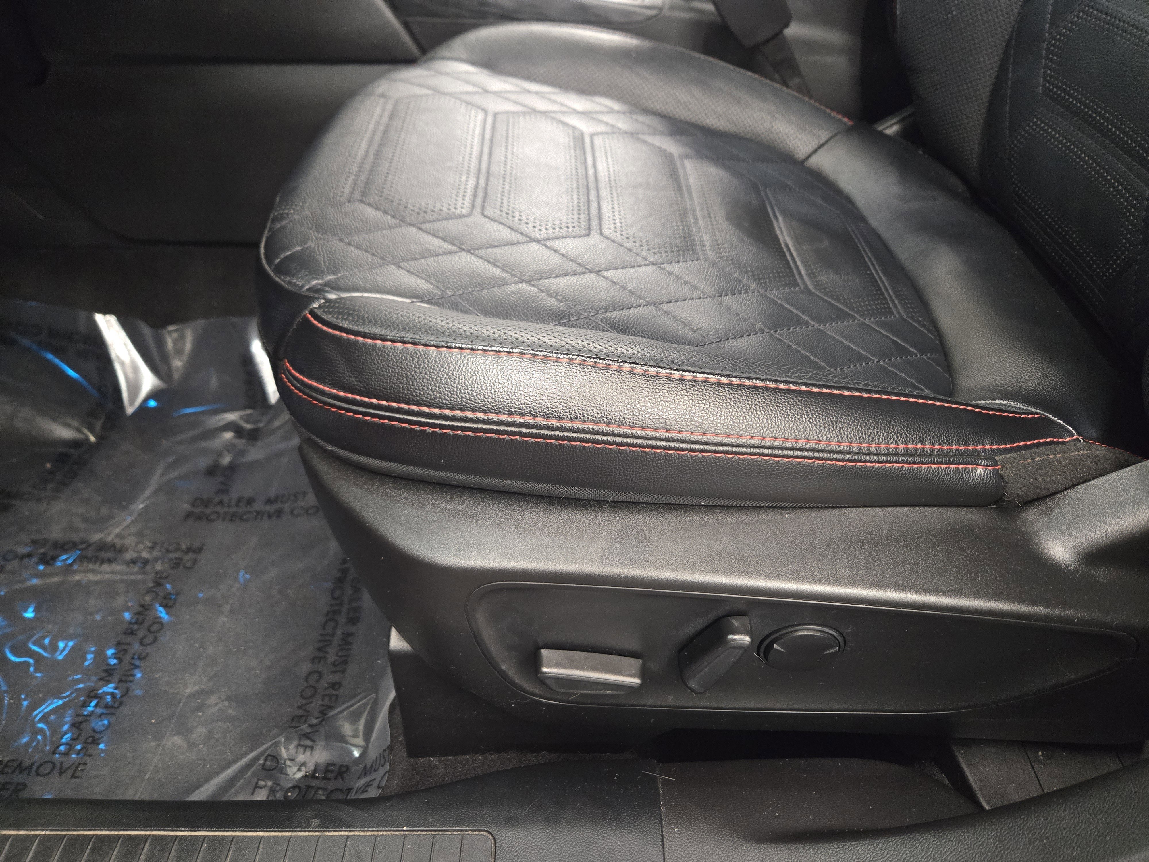 Certified 2023 Ford Escape ST-Line Elite w/ Premium Technology Package image 23