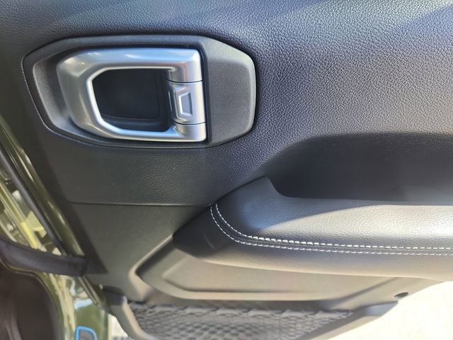 Used 2023 Jeep Wrangler Unlimited Sahara w/ Dual Top Group image 30