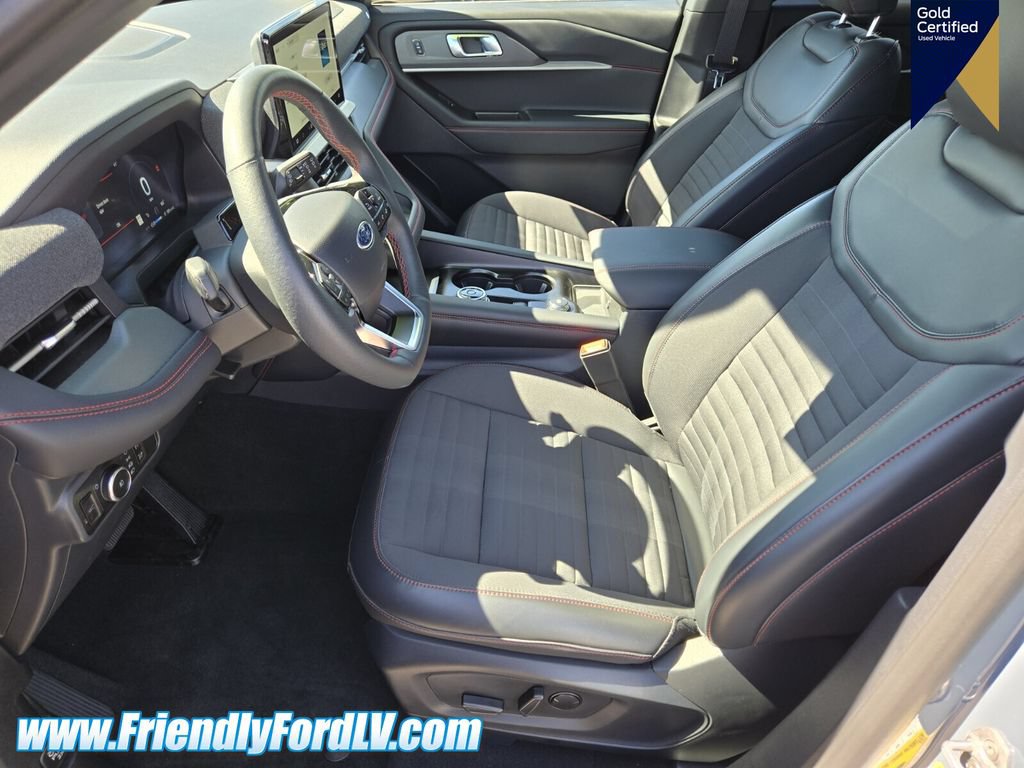 Certified 2025 Ford Explorer ST-Line RWD image 6