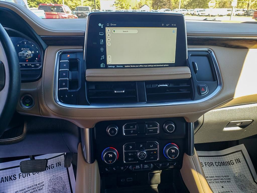 Used 2023 Chevrolet Suburban Premier w/ Max Trailering Package image 16