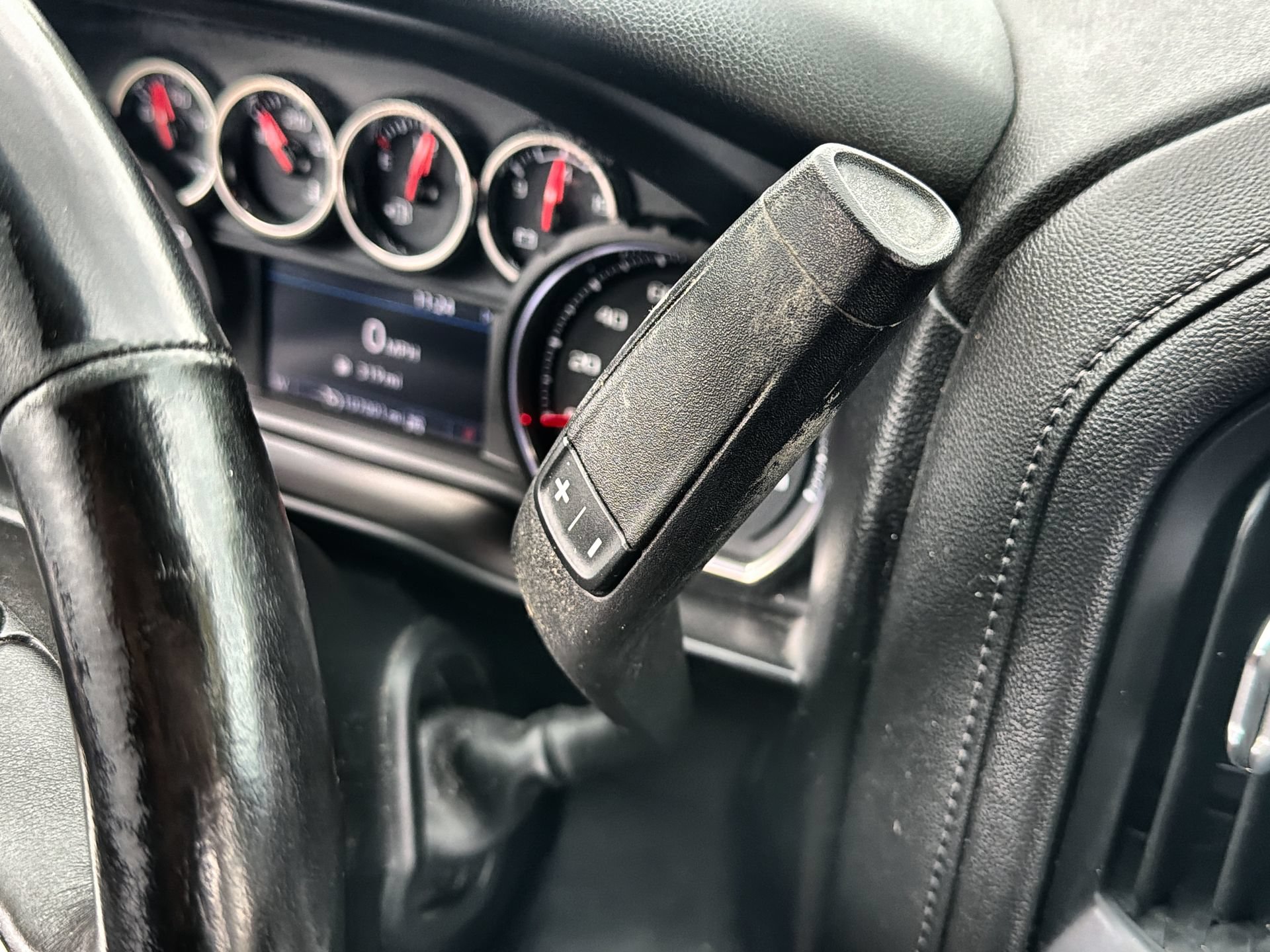 Used 2020 Chevrolet Silverado 2500 LT w/ Convenience Package AWD/4WD image 19