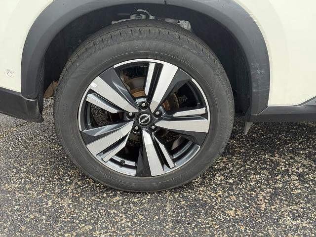 Used 2023 Nissan Rogue SL w/ SL Premium Package AWD/4WD image 36
