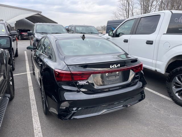 Used 2023 Kia Forte GT-Line image 2