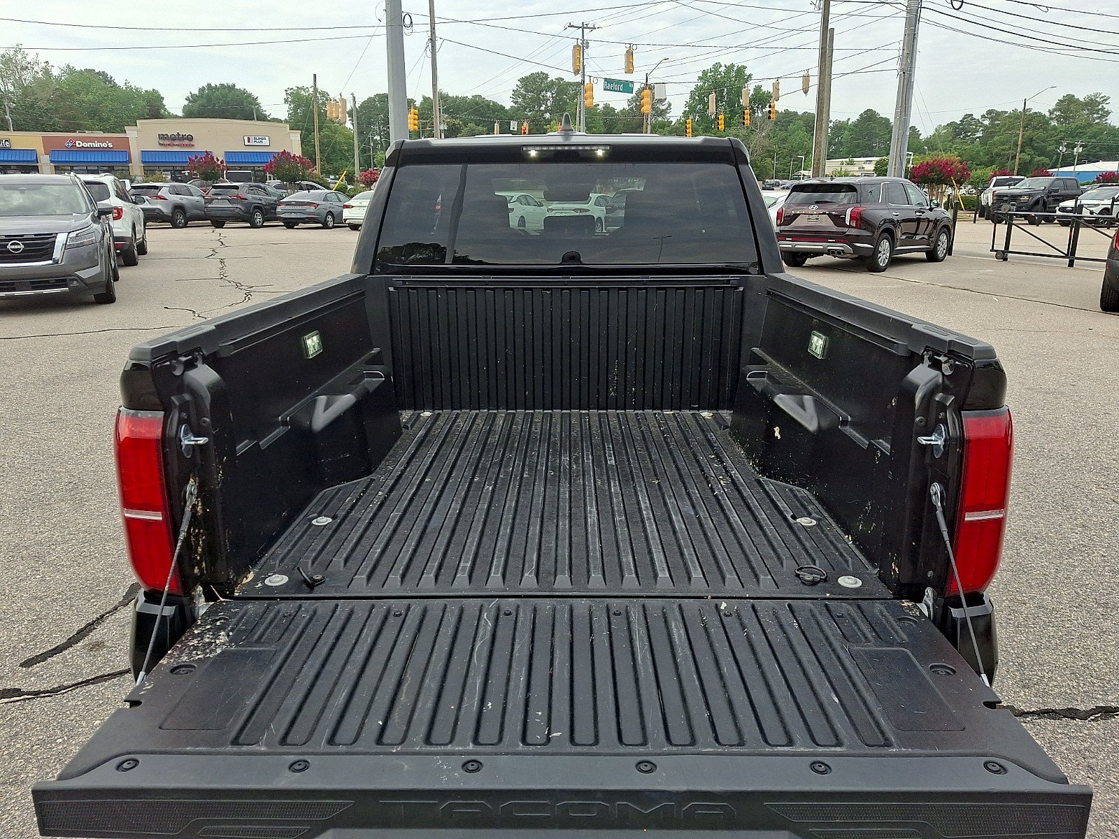 Used 2025 Toyota Tacoma SR5 RWD image 30