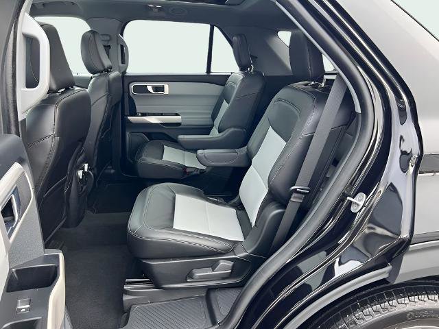 Certified 2023 Ford Explorer XLT w/ Equipment Group 202A AWD/4WD image 12