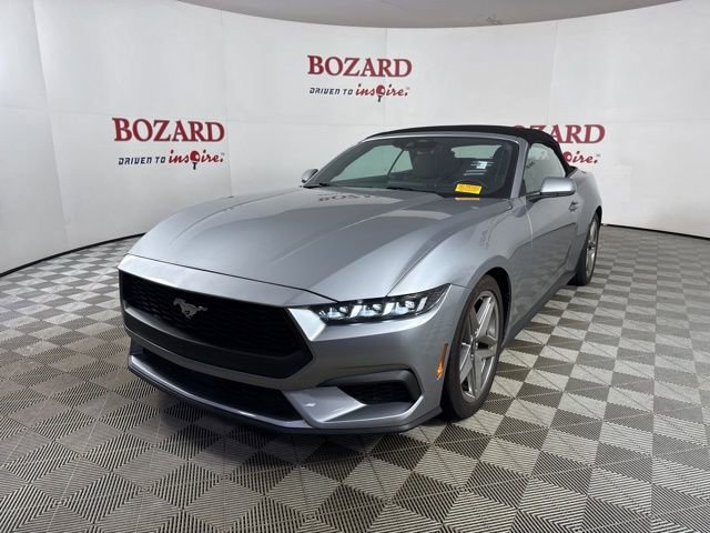 Certified 2024 Ford Mustang Convertible image 4