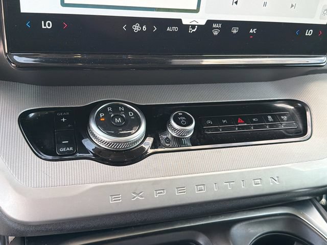 Certified 2025 Ford Expedition Active RWD image 35