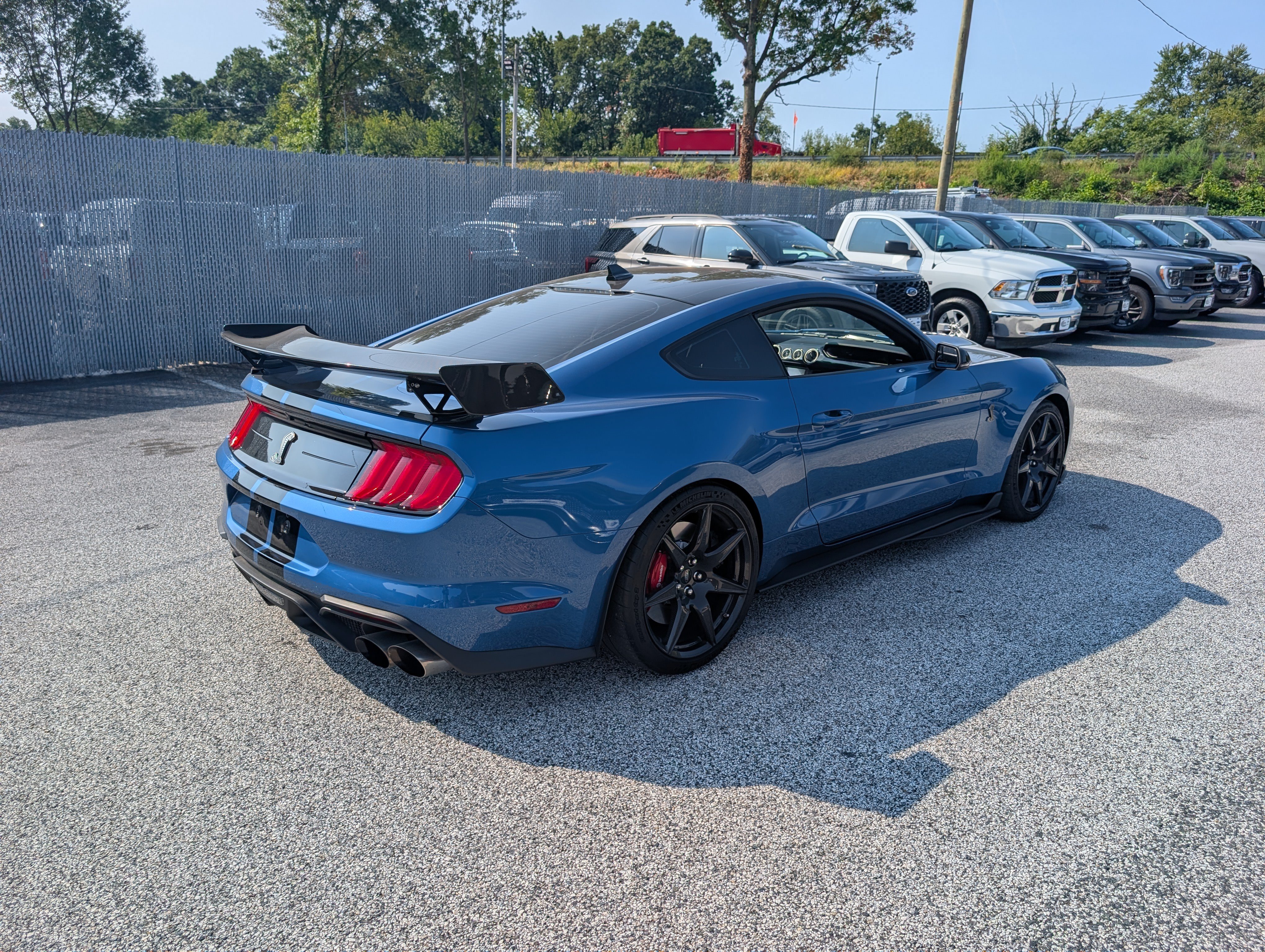 Certified 2020 Ford Mustang Shelby GT500 w/ Carbon Fiber Track Pack RWD image 7