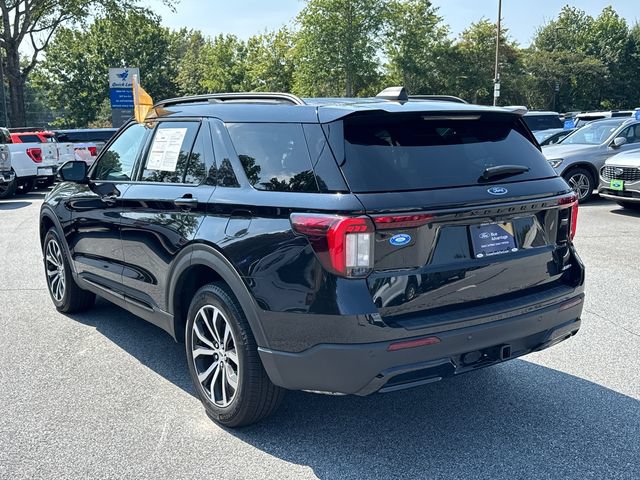 Certified 2025 Ford Explorer ST-Line AWD/4WD image 6