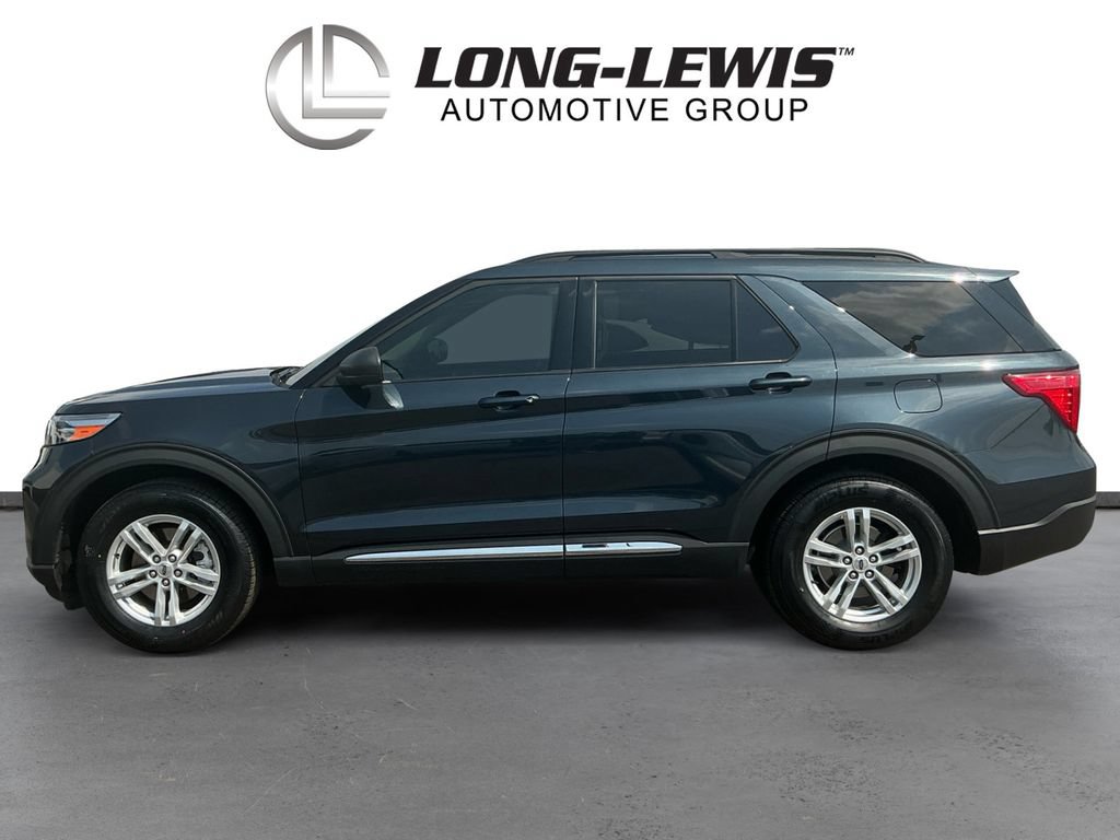 Certified 2023 Ford Explorer XLT RWD image 2