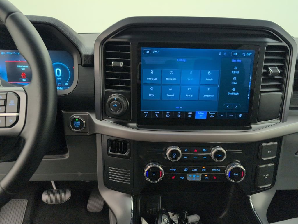 Certified 2025 Ford F150 Lightning XLT image 19