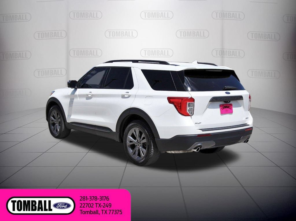 Certified 2022 Ford Explorer XLT w/ Equipment Group 202A AWD/4WD image 8
